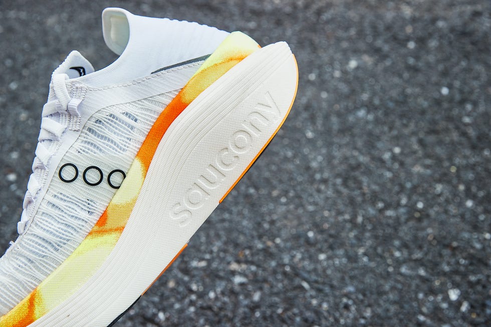saucony endorphin elite 2