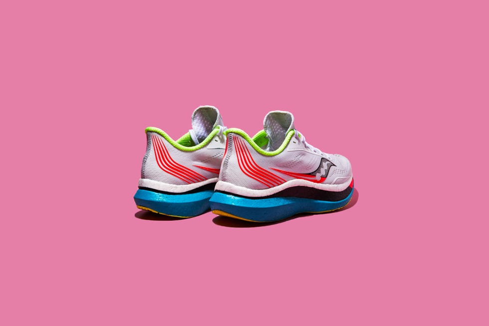 saucony endorphin pro