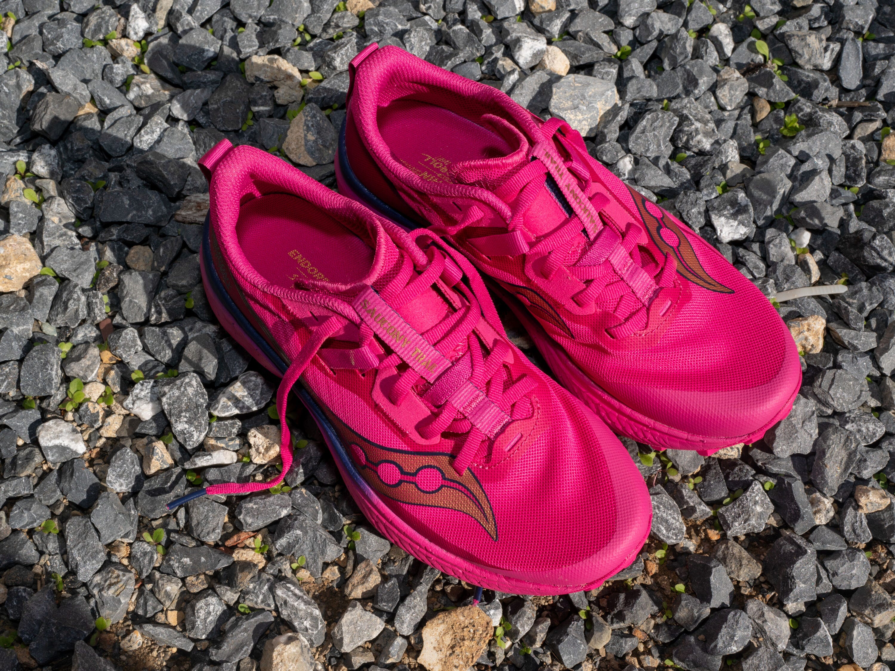 saucony endorphin edge