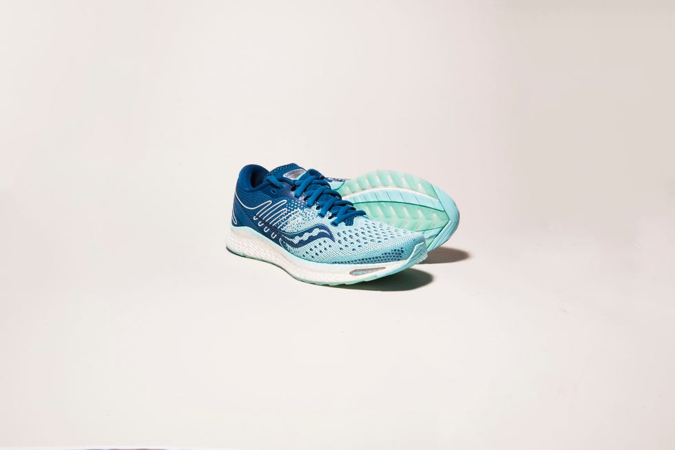 White, Blue, Product, Turquoise, Footwear, Shoe, Porcelain, Athletic shoe, Illustration, 