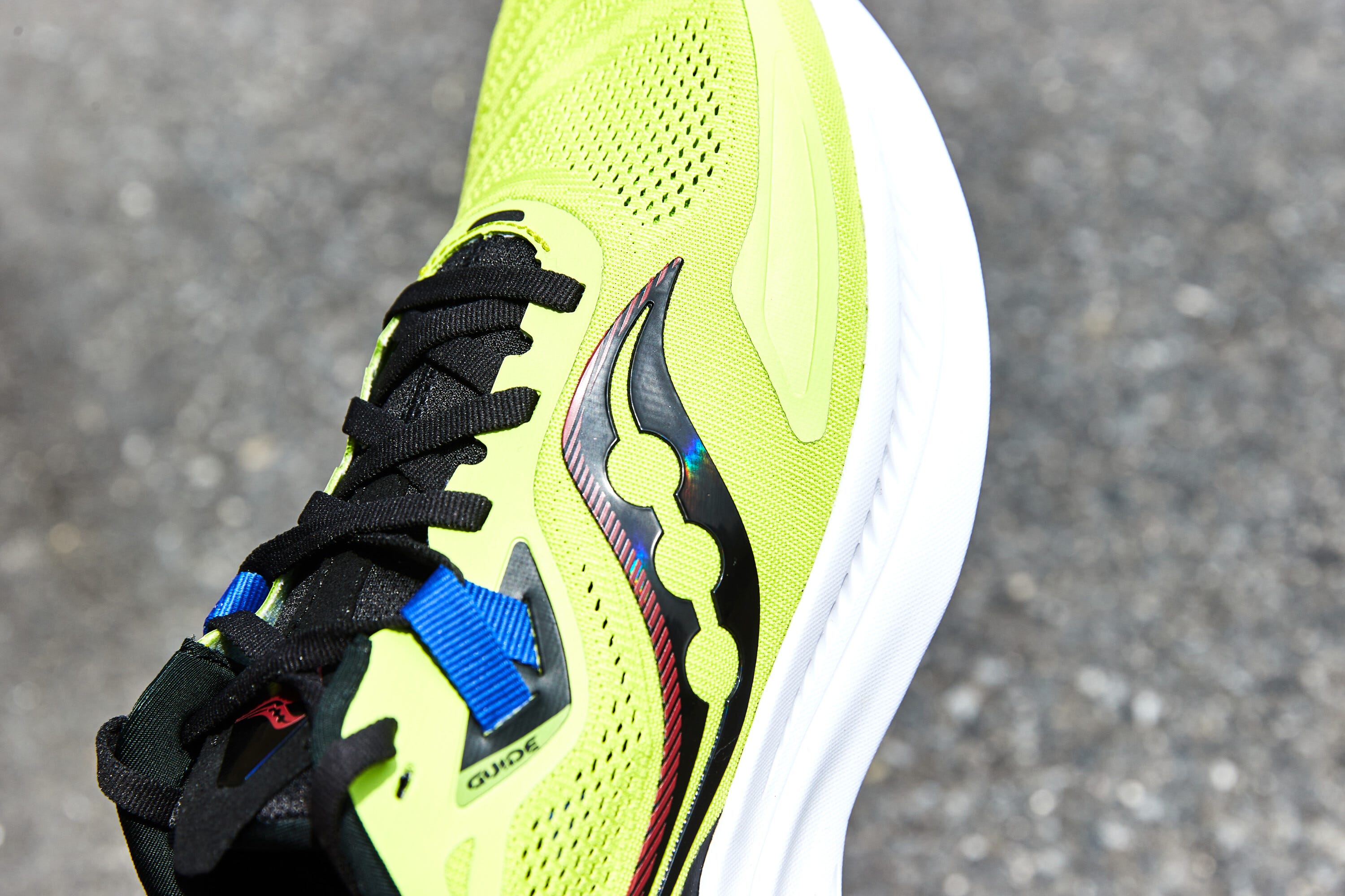 saucony guide 15