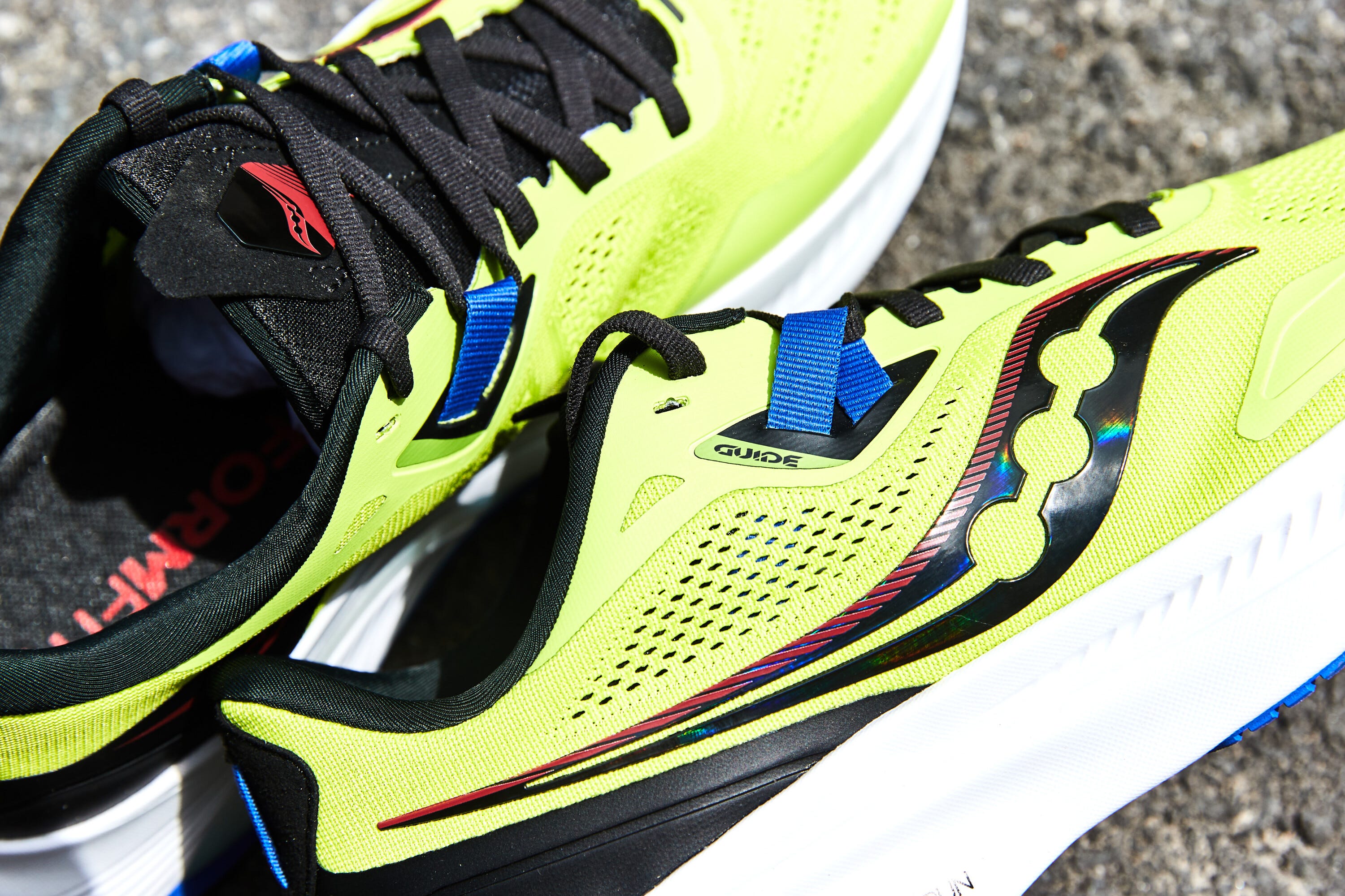 saucony guide 15
