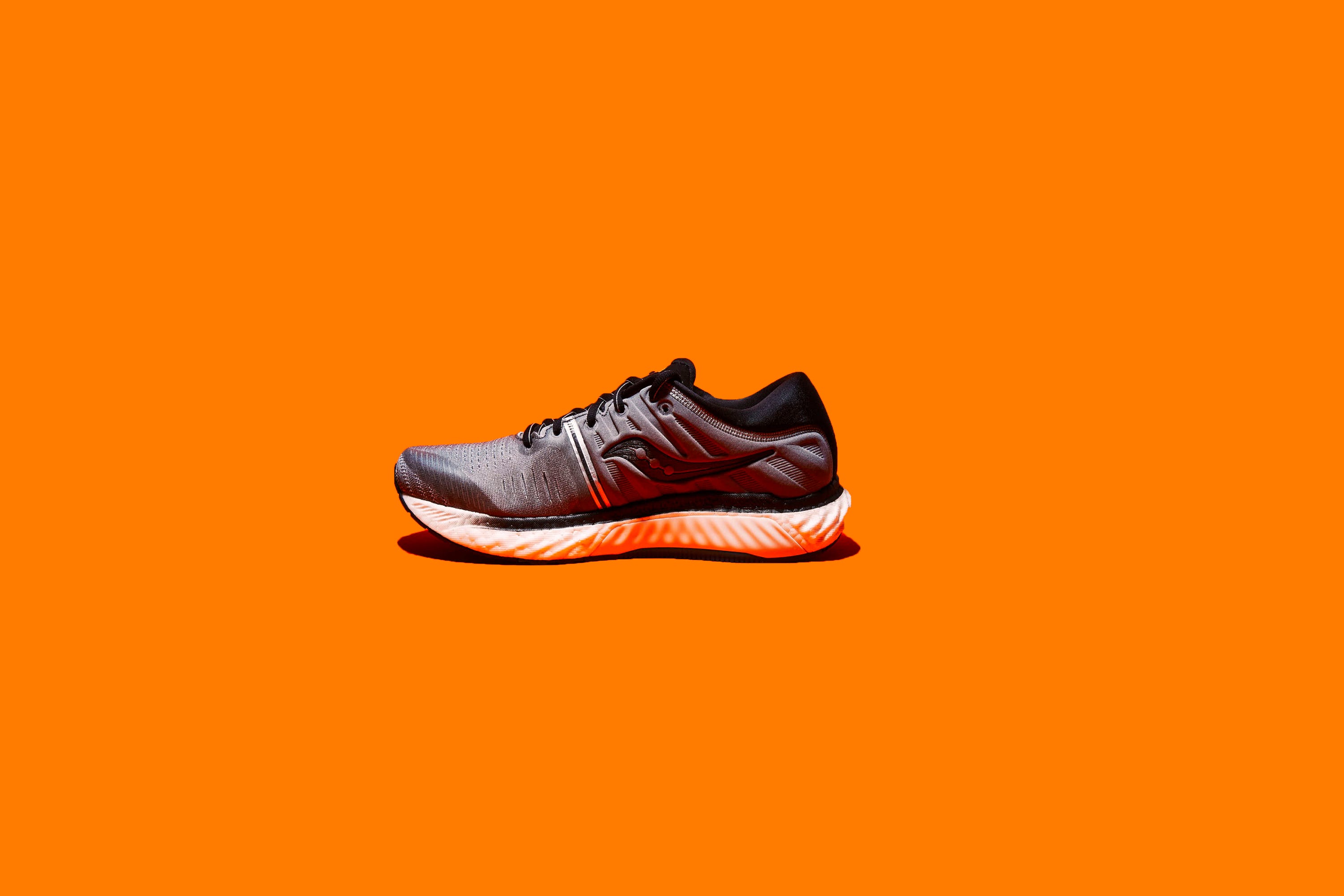 saucony hurricane 22
