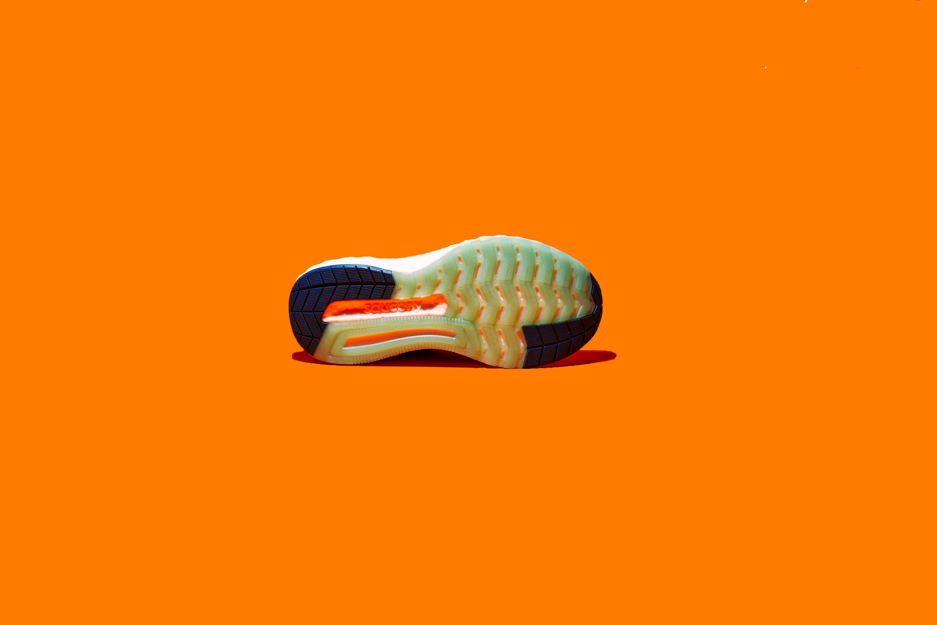 saucony hurricane 22