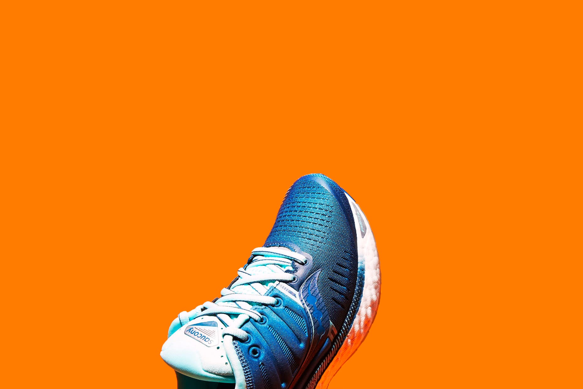 saucony hurricane 22