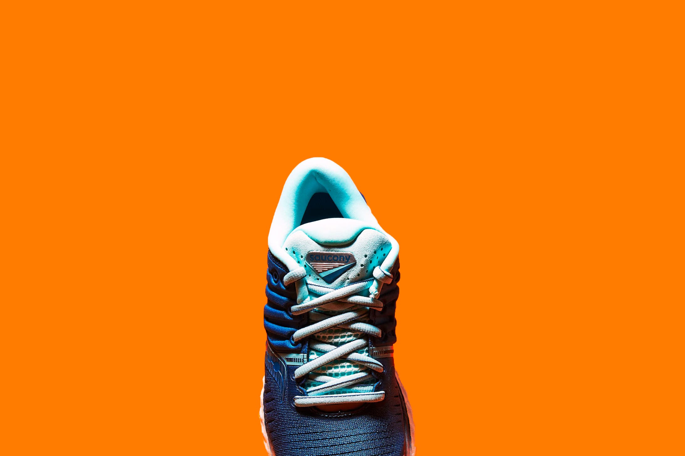 saucony hurricane 22
