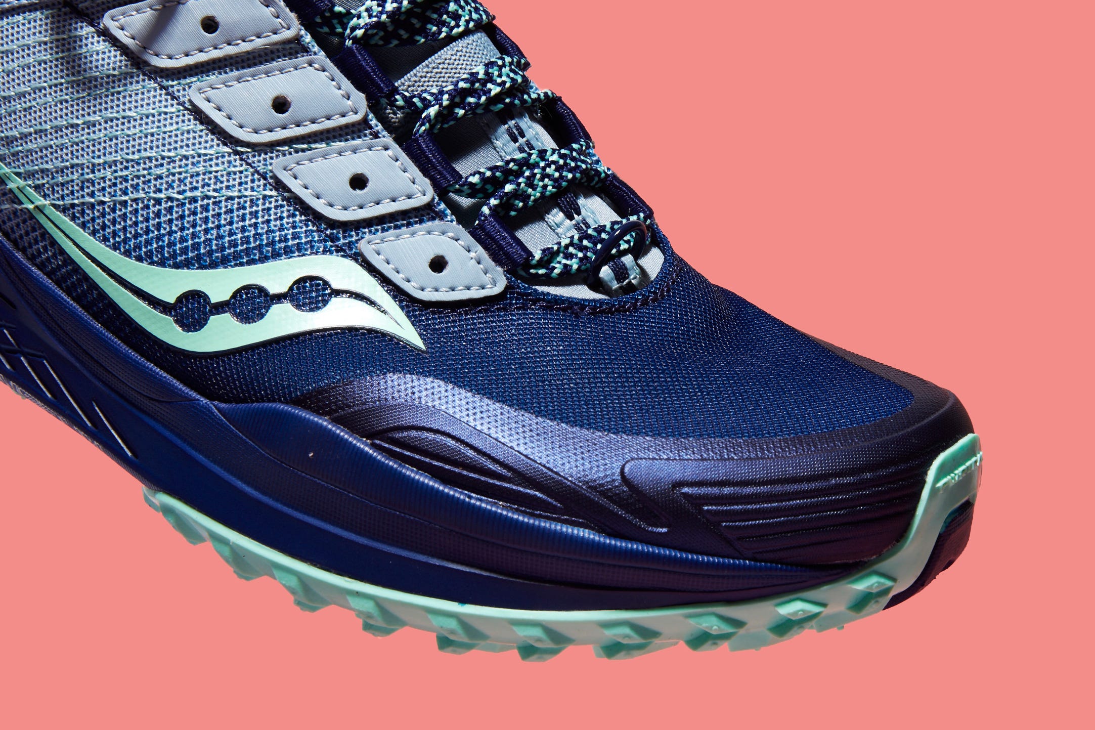 Footwear, Shoe, Outdoor shoe, Sneakers, Walking shoe, Basketball shoe, Athletic shoe, Running shoe, Sportswear, Boot, 