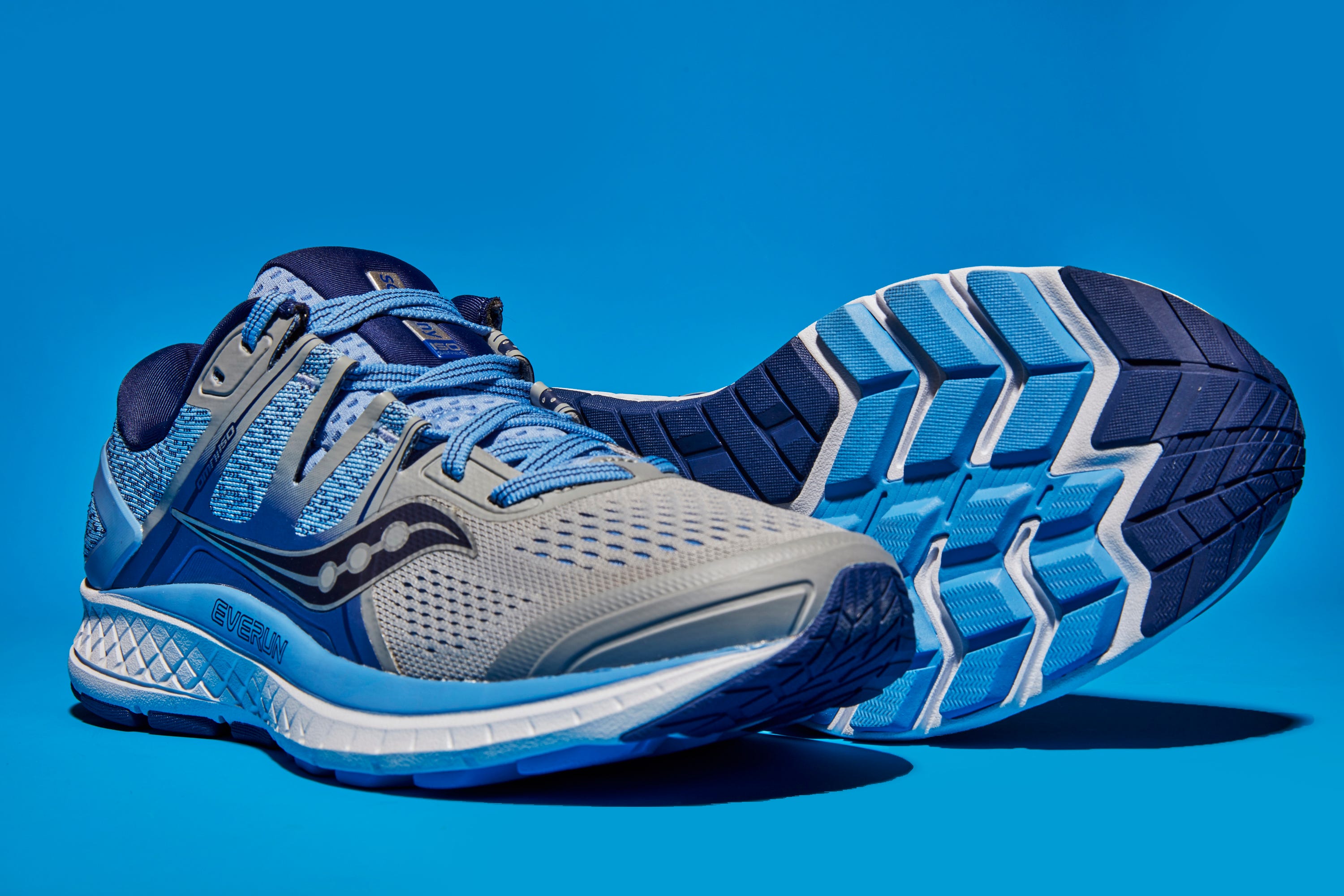 Footwear, Blue, Product, Shoe, Athletic shoe, White, Line, Sneakers, Light, Logo, 