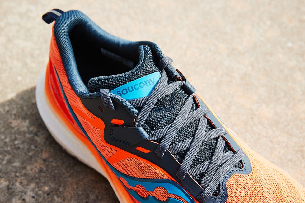 saucony tempus 2