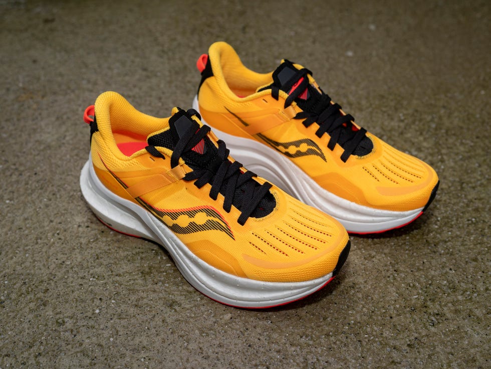 saucony tempus