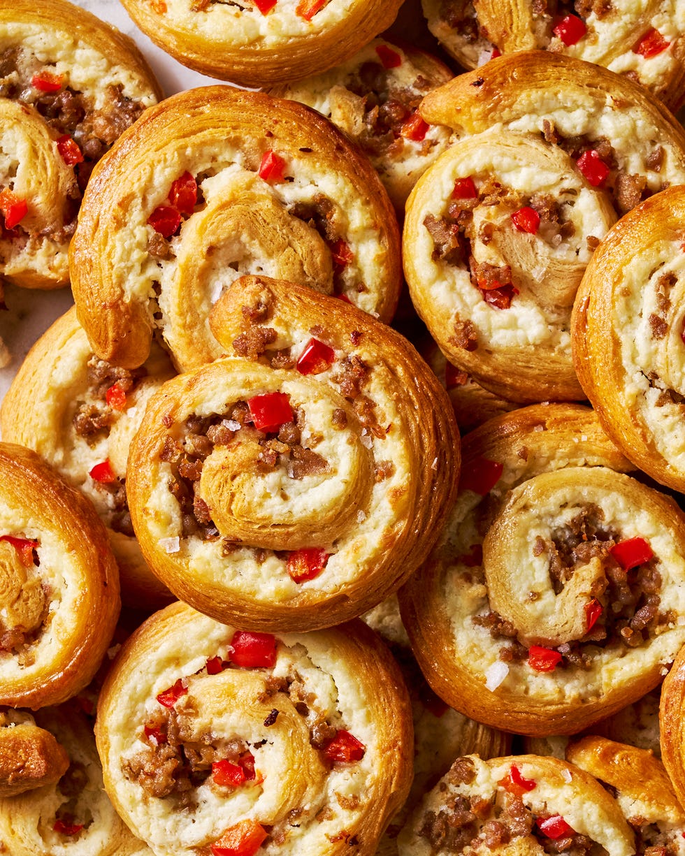 sausage pinwheels with cream cheese red bell pepper and garlic