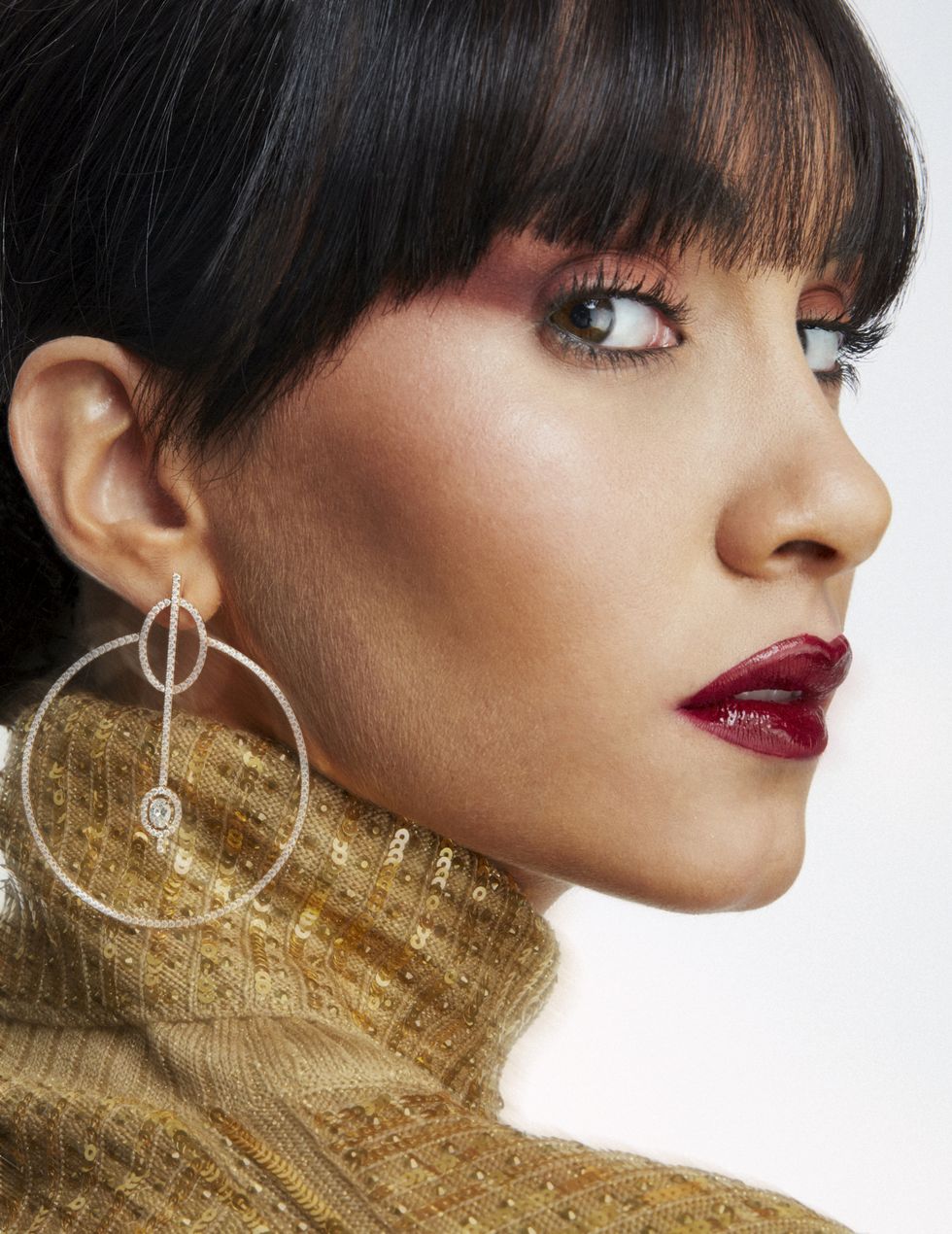 Aitana Ocaña, hermética y con pelazo, desvela sus secretos de belleza  pre-Grammy