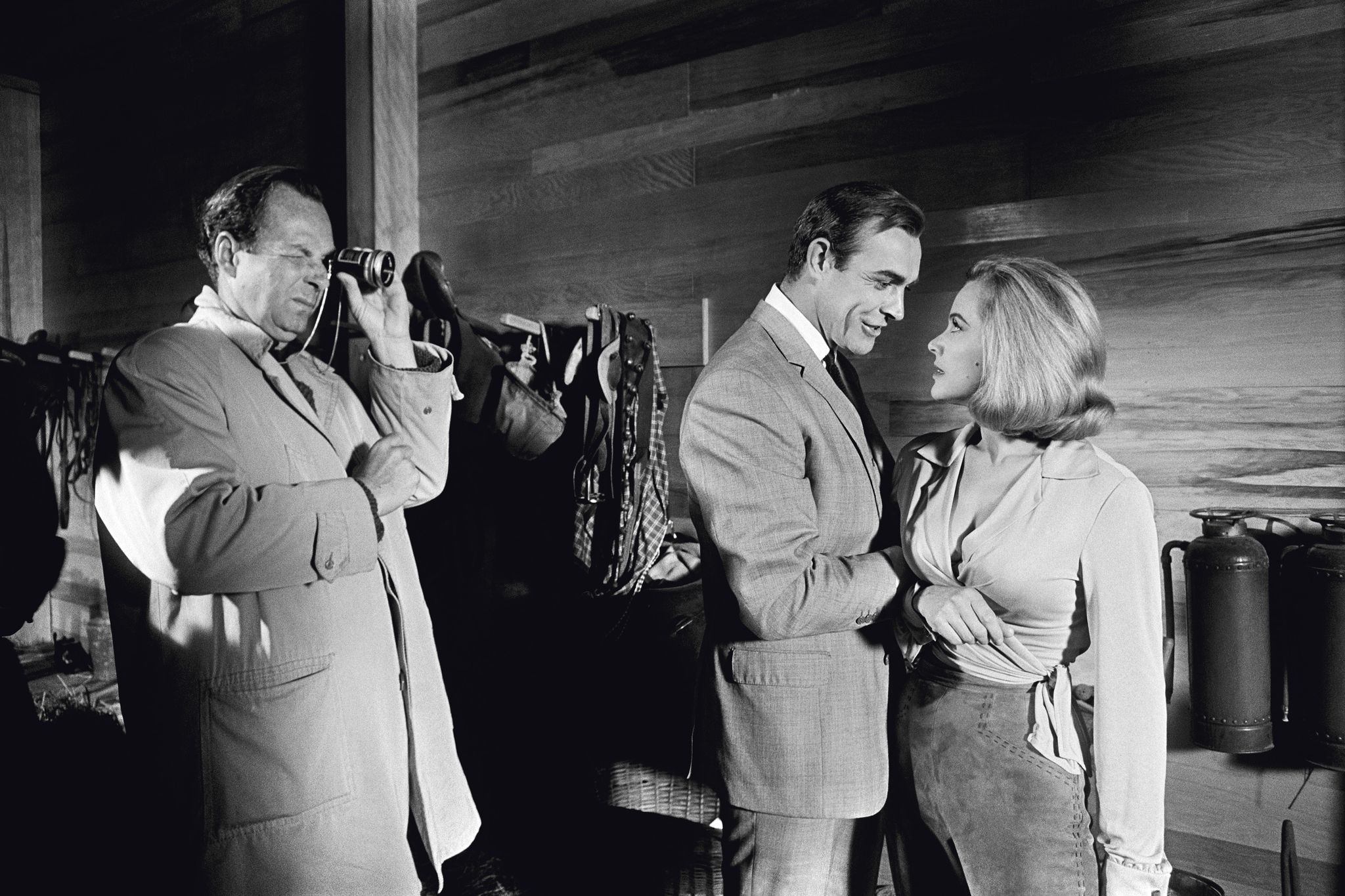 Honor Blackman and Sean Connery Goldfinger