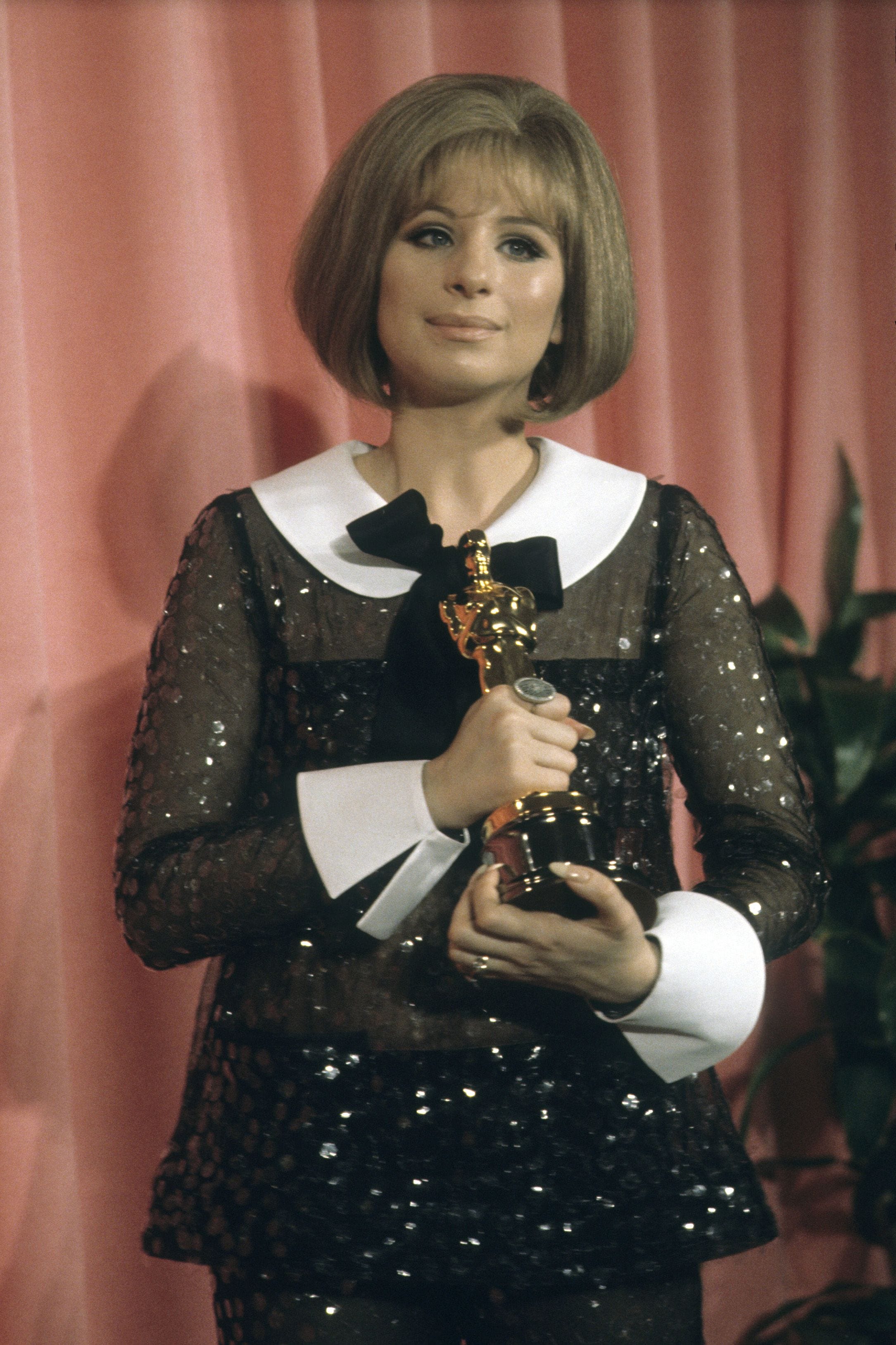 Scandalous Oscars Dresses - Barbra Streisand