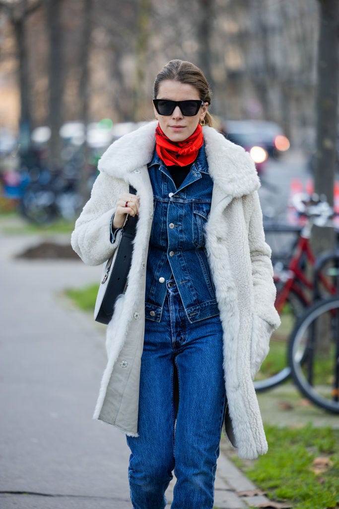 14 Ways to Wear A Scarf for Fall and Winter