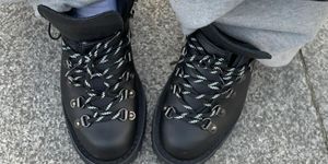scarpe donna primavera 2024 sneakers nere quali comprare