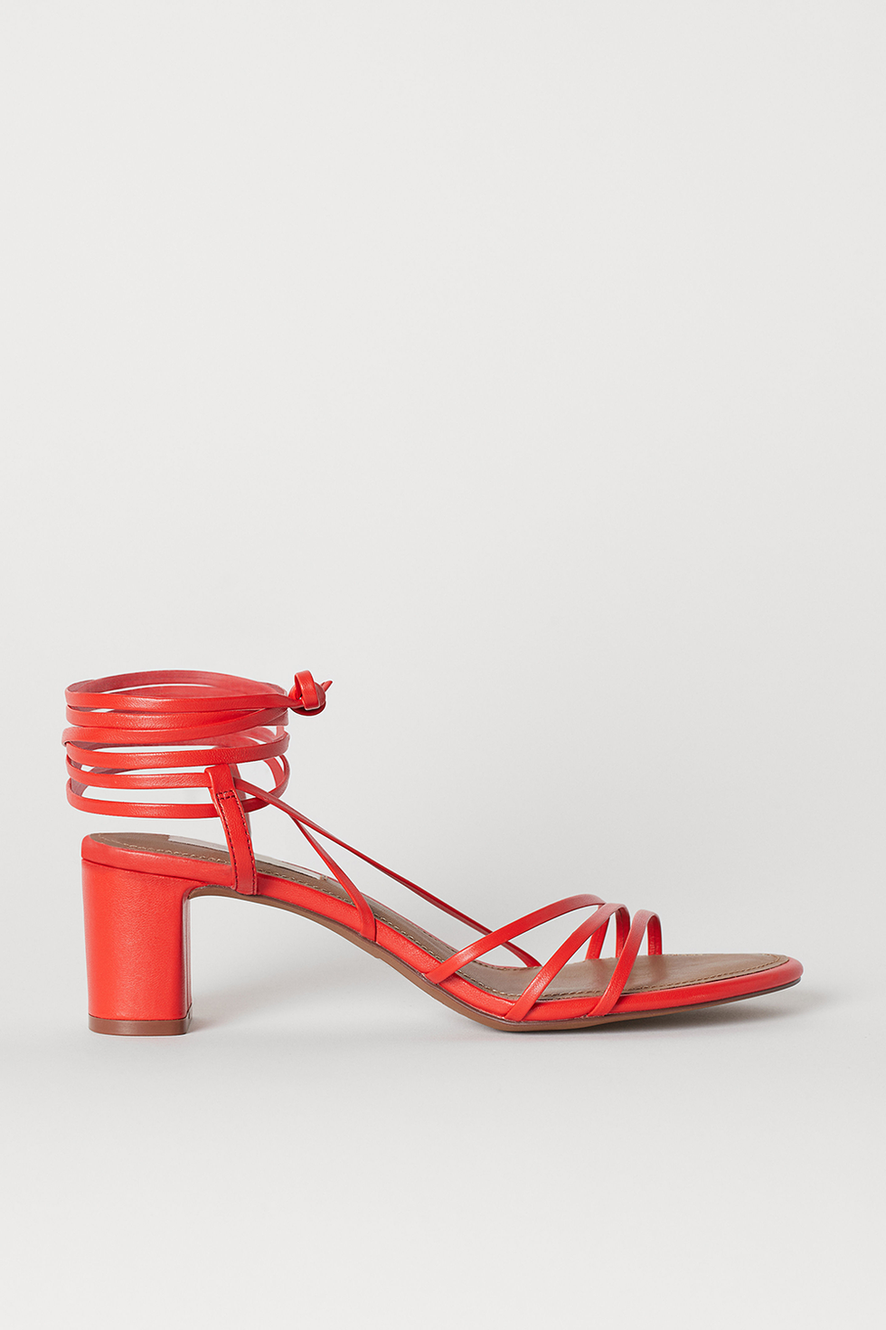  scarpe-moda-2019-h-m-tendenza-moda-primavera-estate-2019