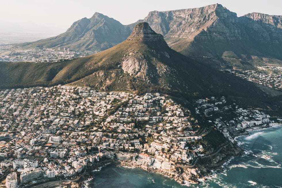 scenic view of lion head mountain