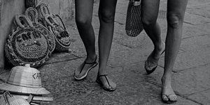 Footwear, Leg, Human leg, Monochrome, Hat, Style, Black-and-white, Monochrome photography, Thigh, Black, 