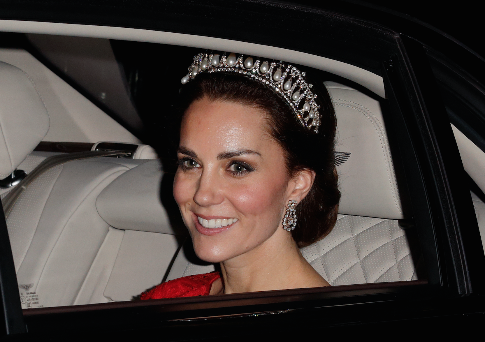 La tiara di Kate Middleton vietata dopo le 5 di pomeriggio