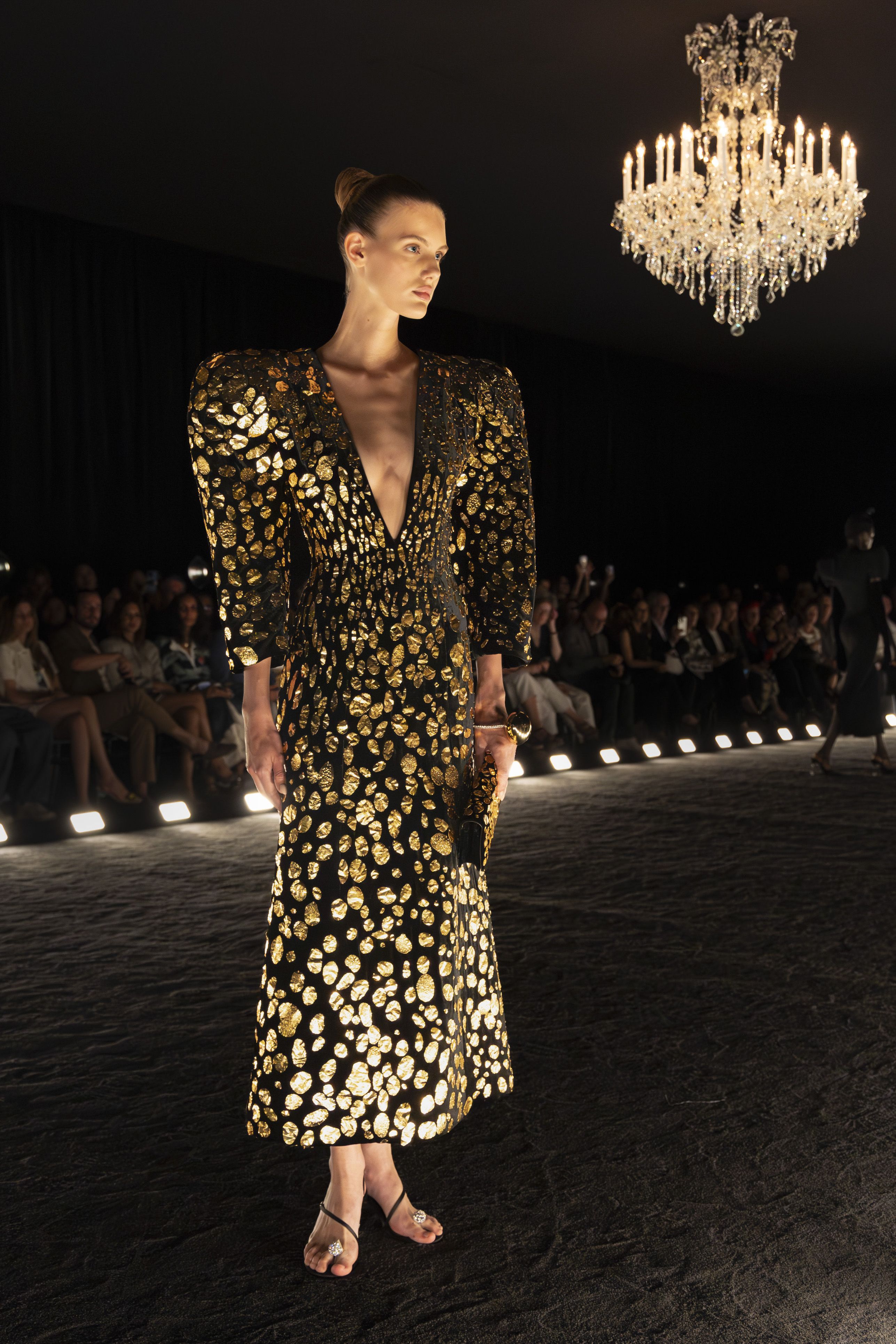 スキャパレリ（SCHIAPARELLI）2024-25秋冬オートクチュール