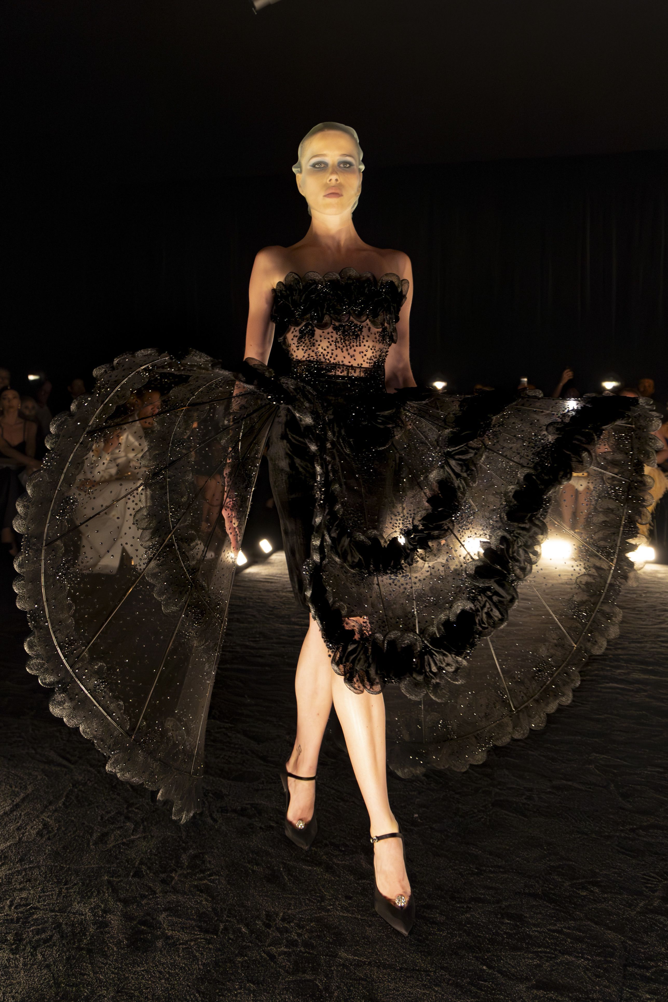 スキャパレリ（SCHIAPARELLI）2024-25秋冬オートクチュール