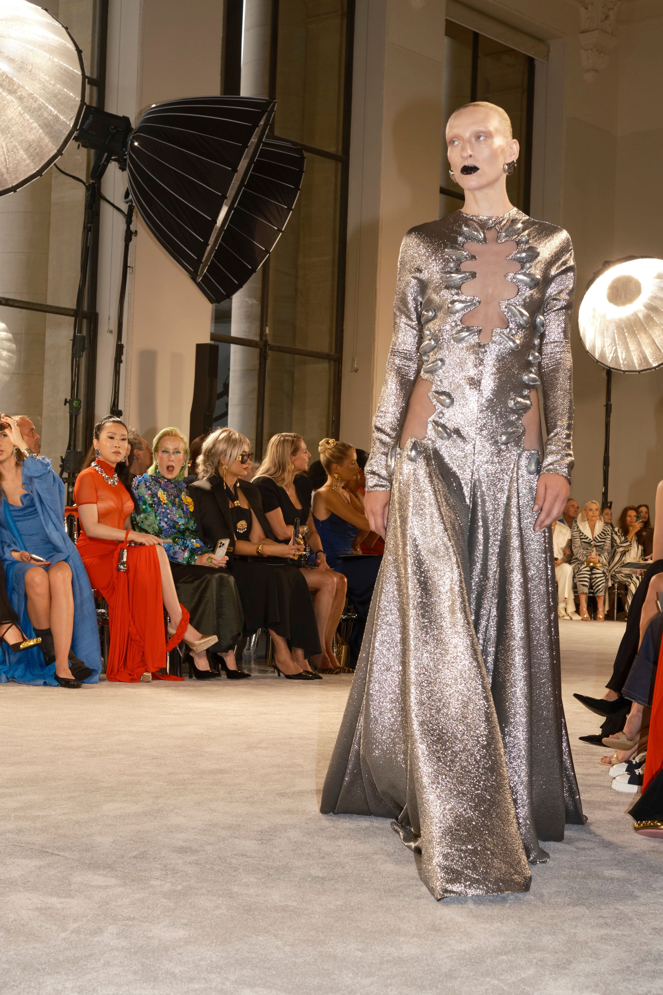 ⭐️♡ ☆匿名☆ ELSA SCHIAPARELLI   スキャパレリ スキャパレリ（SCHIAPARELLI）2025-26秋冬オートクチュール