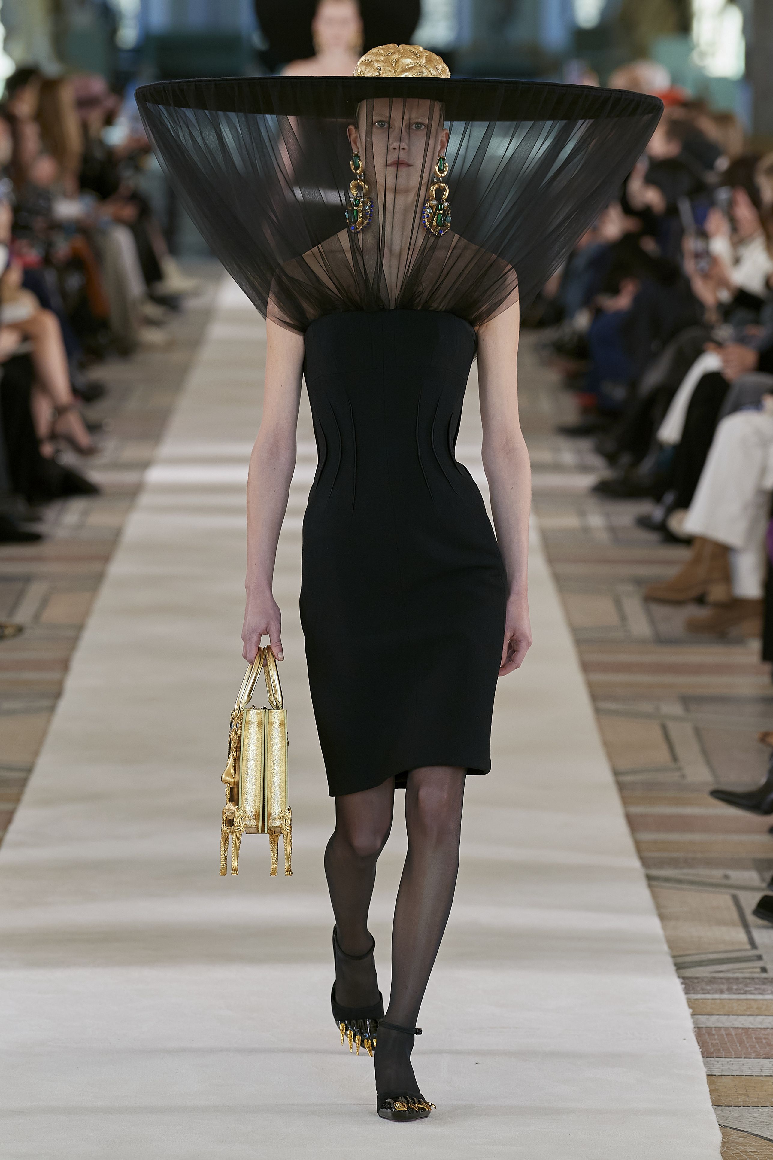 Schiaparelli Couture Fashion Show, Collection Spring Summer 2022