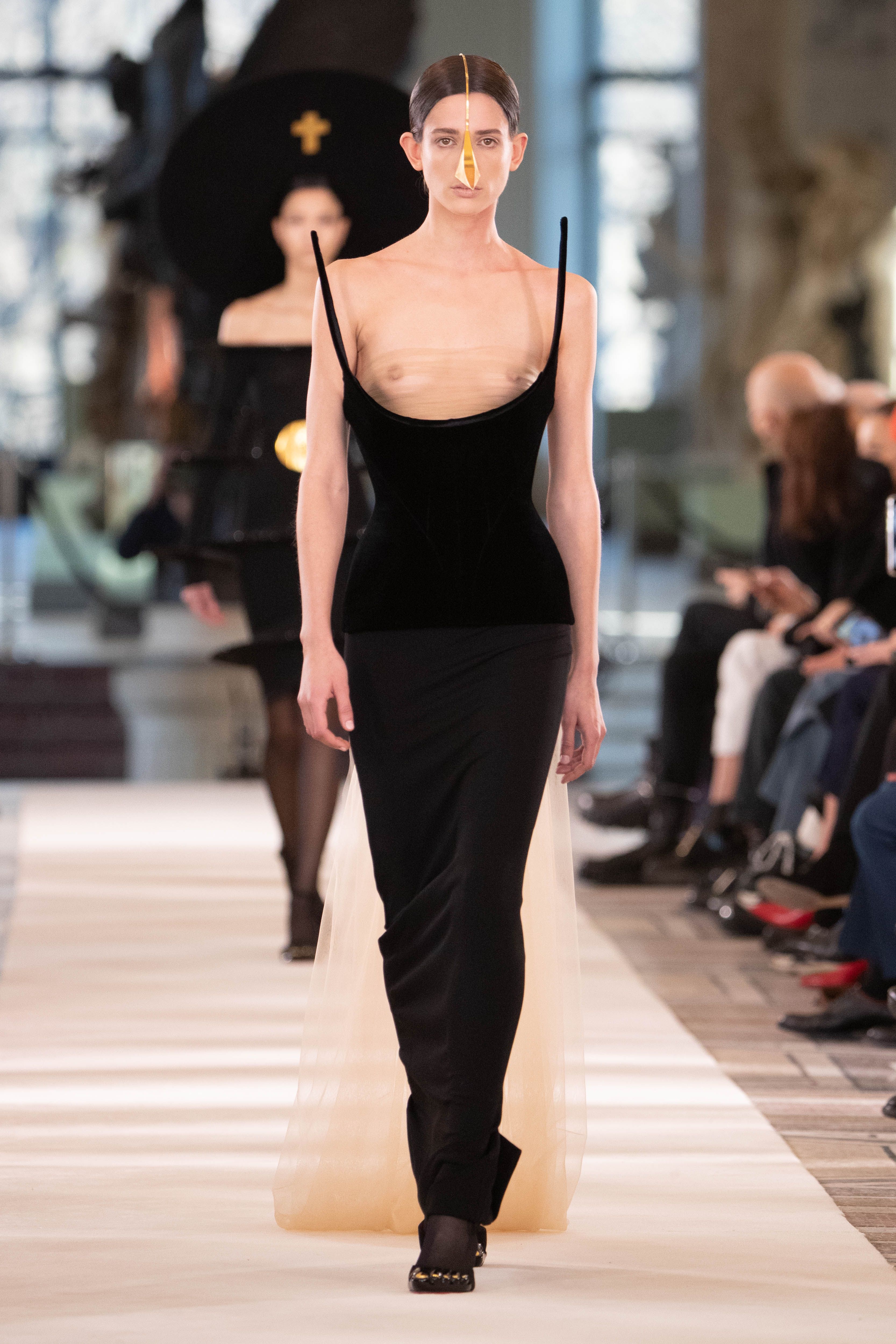 Spring-Summer 2022 Haute Couture Show - DÉFILÉS HAUTE COUTURE
