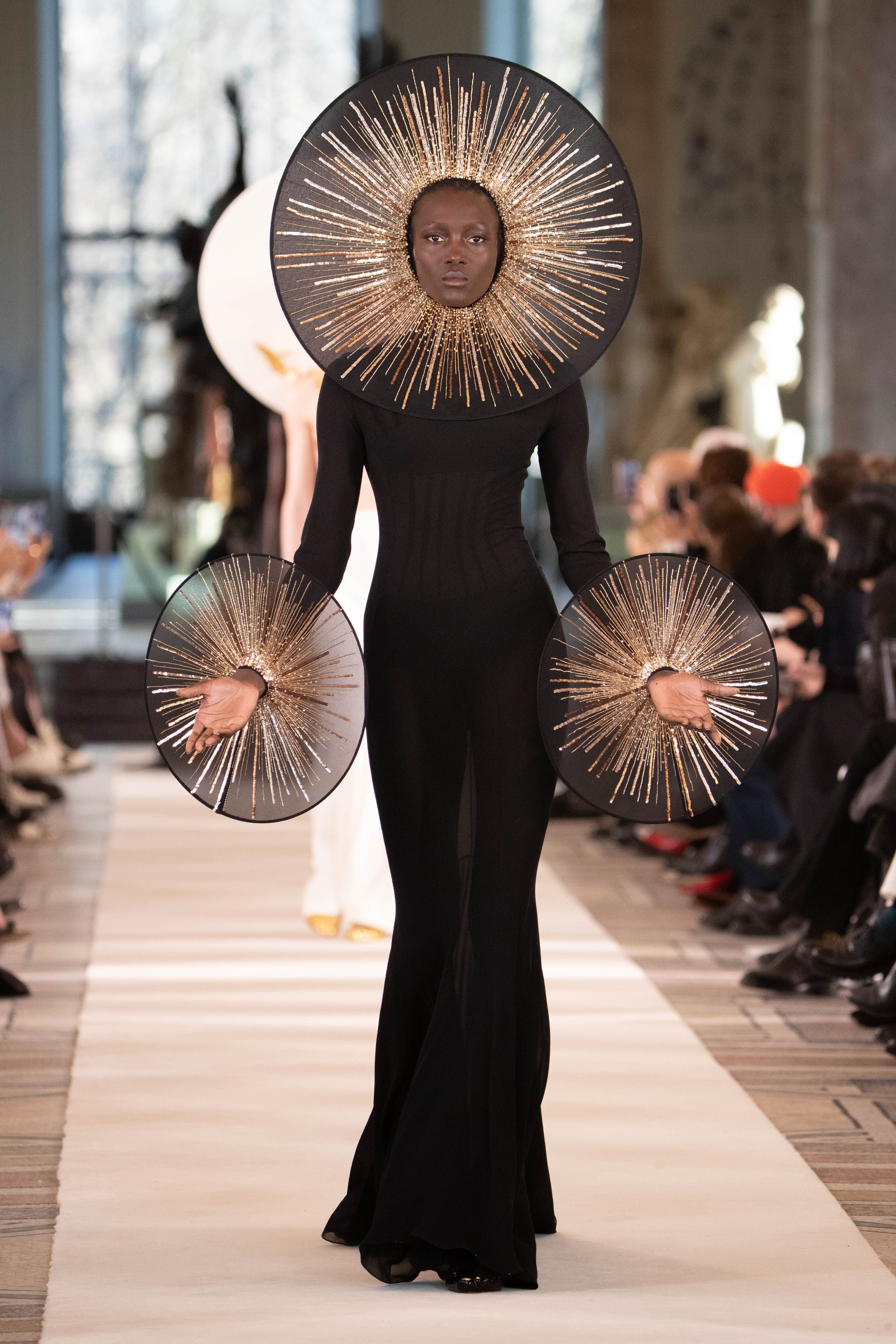 Spring-summer 2022 Haute Couture Show - Looks — Fashion