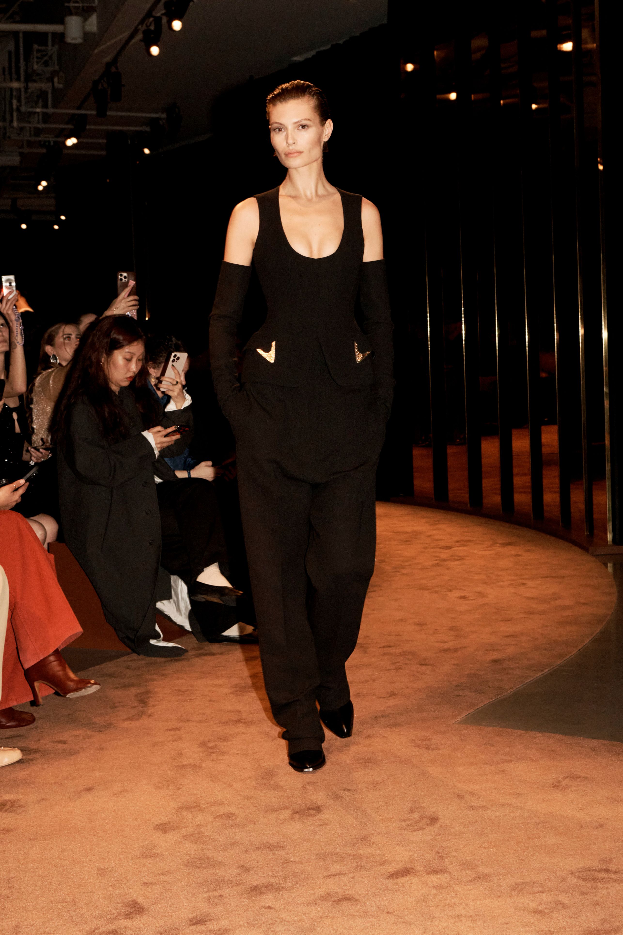 スキャパレリ（SCHIAPARELLI）2025-26秋冬コレクション