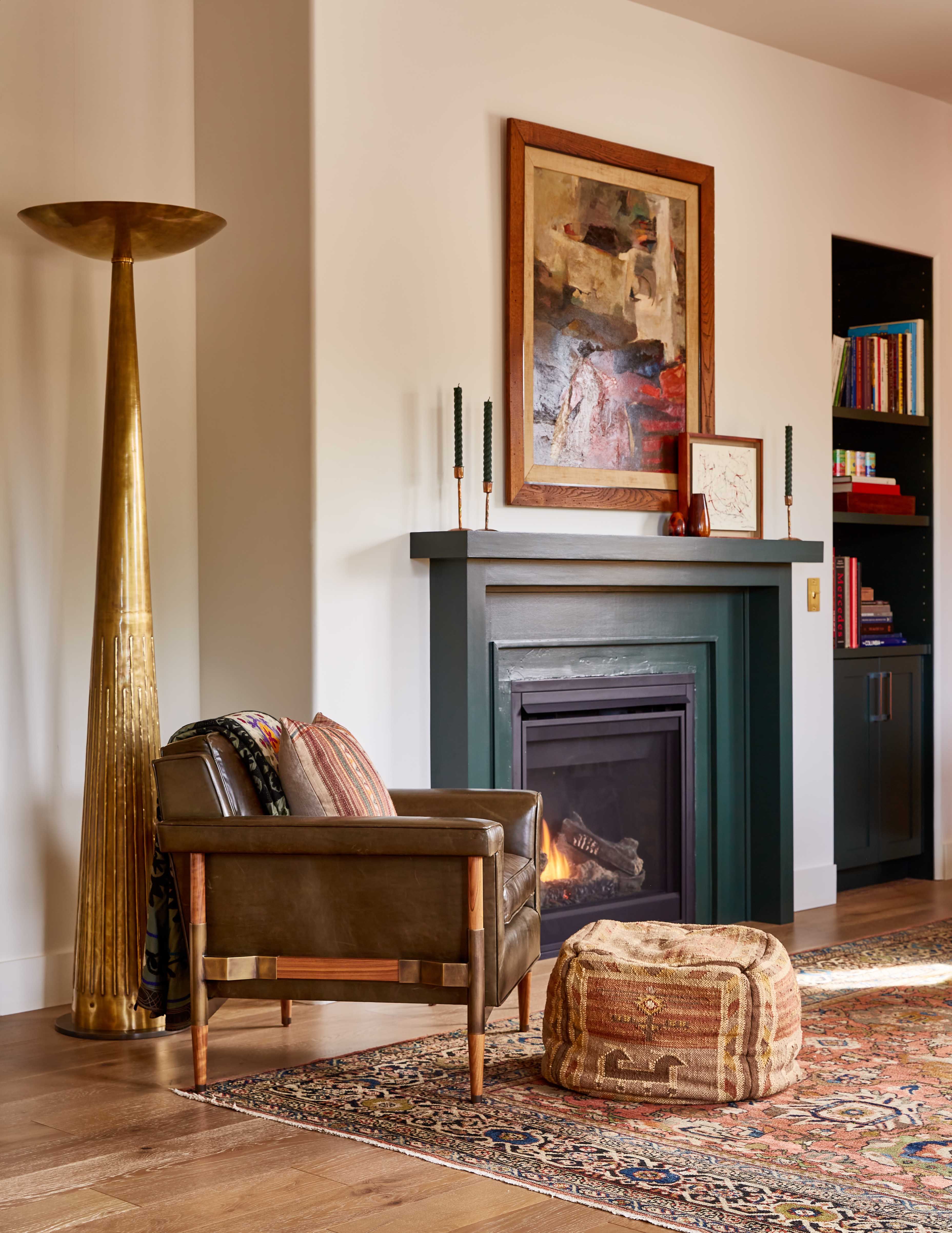7 Fireplace Paint Colors to Keep the Room Cozy