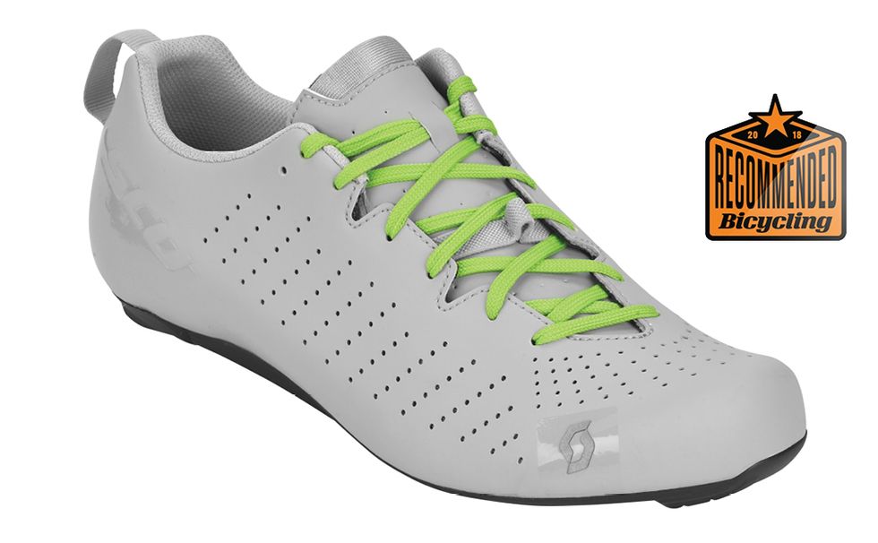 Shoe, Footwear, Outdoor shoe, White, Walking shoe, Running shoe, Product, Green, Tennis shoe, Athletic shoe, 