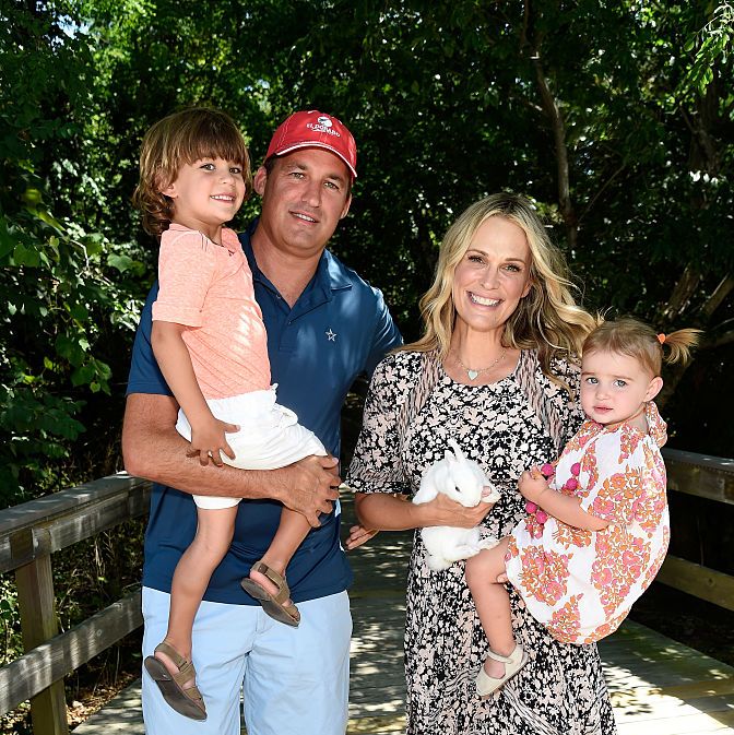 Spend 24 Hours with Molly Sims and Her Family - DuJour