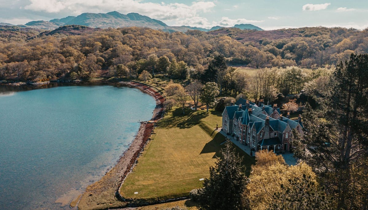 These hotels in the Scottish Highlands will make you want to escape there this year