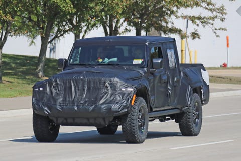 Spied: Every Angle of the Jeep Wrangler Pickup Truck Spied: Every Angle of the Jeep Wrangler Pickup Truck