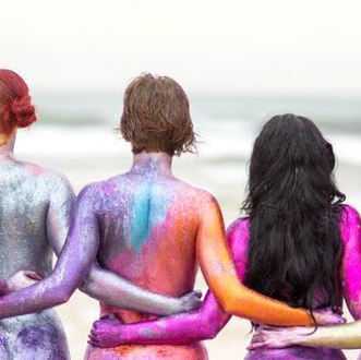 People, Hairstyle, Magenta, Back, Pink, Summer, Purple, People on beach, Interaction, People in nature, 