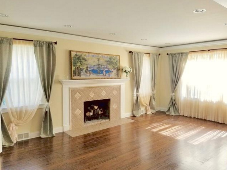 Oprah Winfrey Chicago House For Sale - Oprah Winfrey's Chicago Home Listed For $400k 
