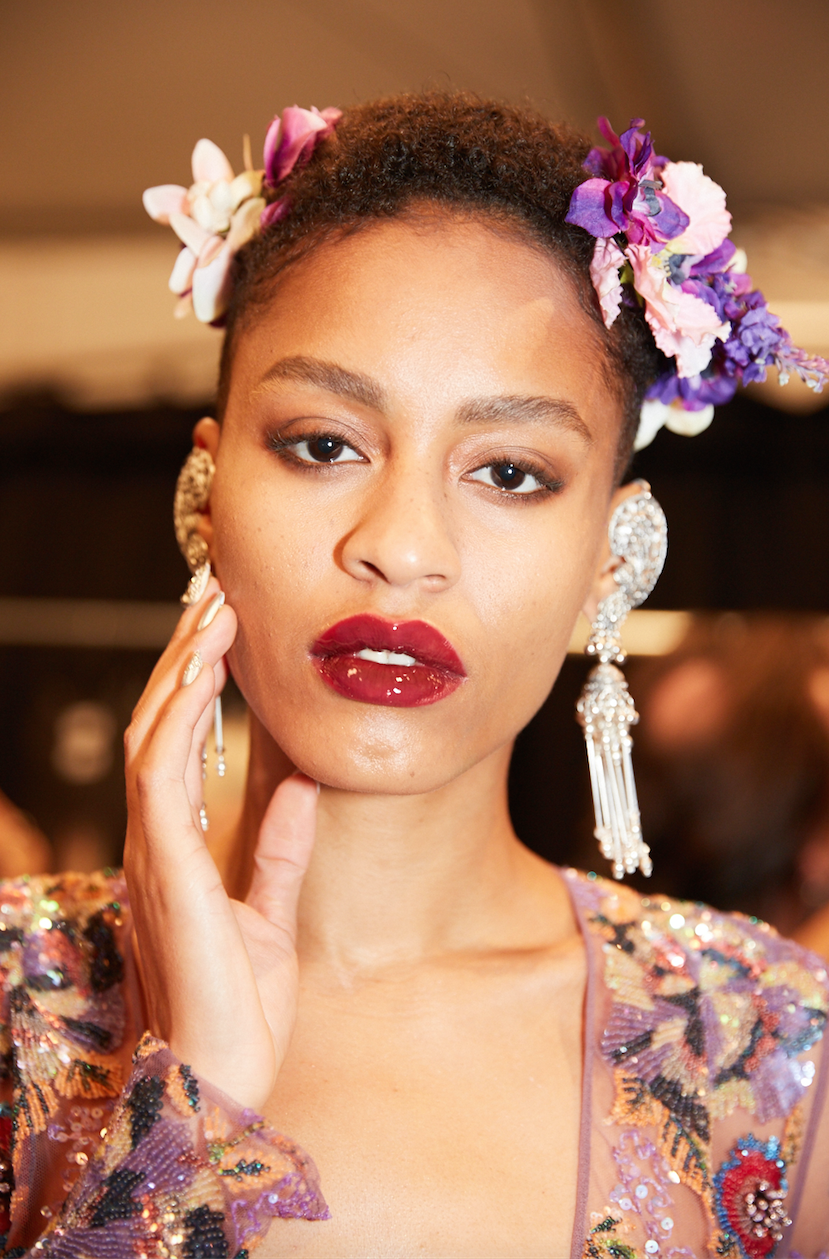 Hair, Face, Eyebrow, Hairstyle, Beauty, Lip, Fashion, Head, Skin, Chin, 