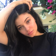 The internet thinks Kylie Jenner just dropped her biggest pregnancy hint yet on Snapchat