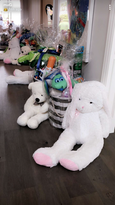 Stuffed toy, Plush, Toy, Pink, Textile, Teddy bear, Baby toys, Fur, 