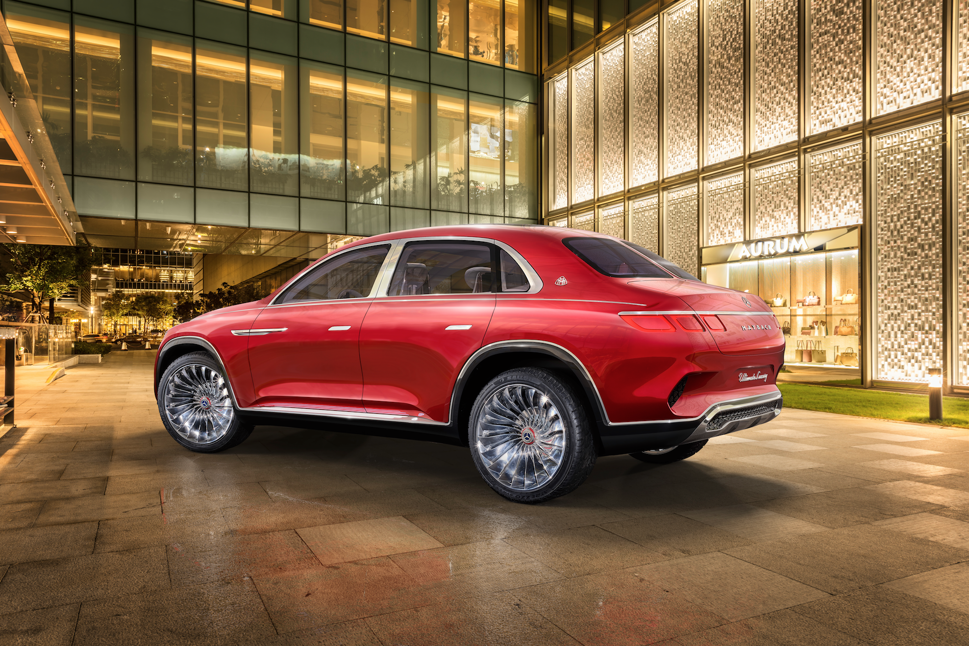 The Vision Mercedes-Maybach Ultimate Luxury Concept Looks Strange, Is ...