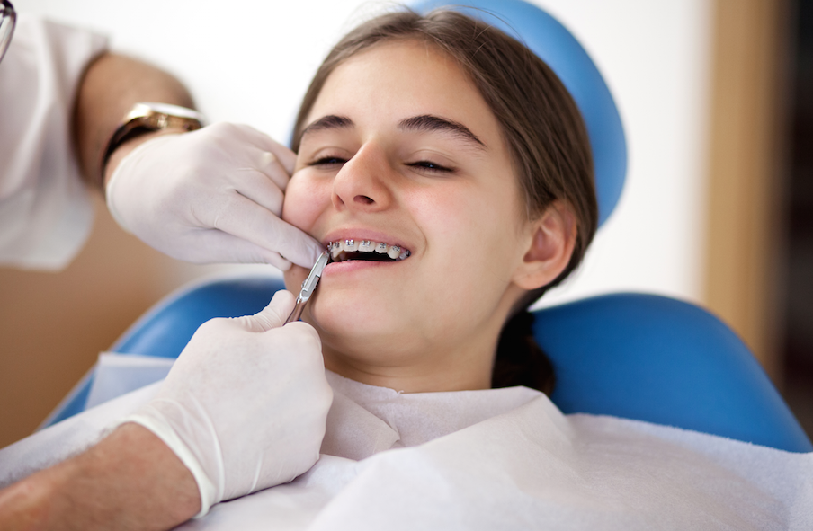 Nose, Skin, Tooth, Dentist, Mouth, Organ, Dental hygienist, Human body, Jaw, Neck, 