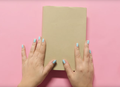 Nail, Pink, Skin, Hand, Finger, Construction paper, Paper, Gesture, Paper product, 