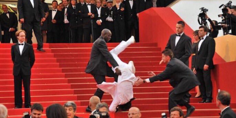 Jason Derulo Did Not Fall Down the Steps at the 2023 Met Gala