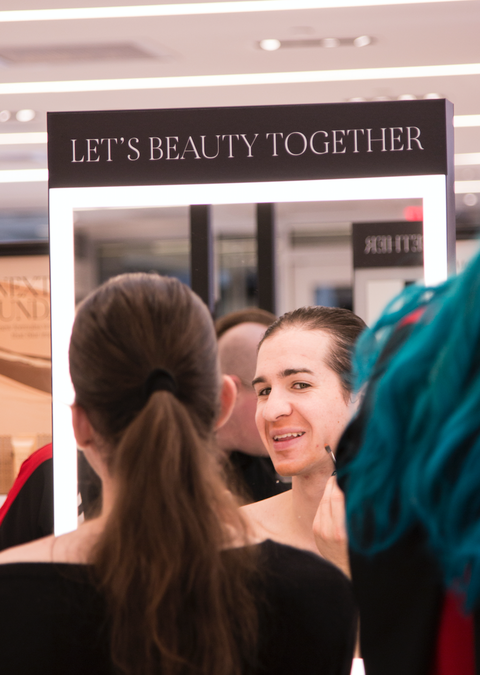Sephora launches LGBTQ makeup classes for trans people. 