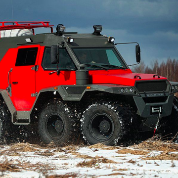 Vehicle, Off-roading, Automotive tire, Off-road vehicle, Mode of transport, Car, Tire, Automotive wheel system, Fire apparatus, Snow, 