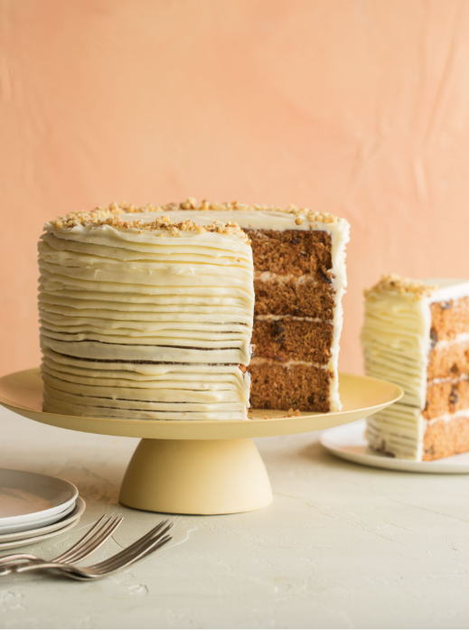 Food, Buttercream, Icing, Dessert, Dish, White cake mix, Cuisine, Ingredient, Baked goods, Vanilla, 