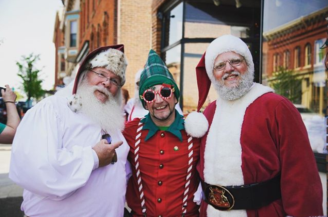 Santa claus, Event, Christmas, Fun, Fictional character, Tradition, Smile, Costume, 
