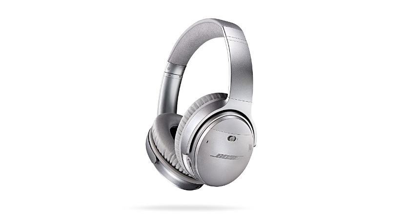 Headphones, Gadget, Audio equipment, Technology, Electronic device, Headset, Silver, Material property, Ear, Audio accessory, 